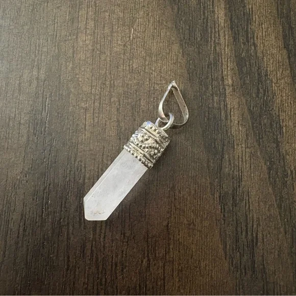 ✨ Crystal Clarity Trio | Quartz Pendant Set - Picture 3 of 5